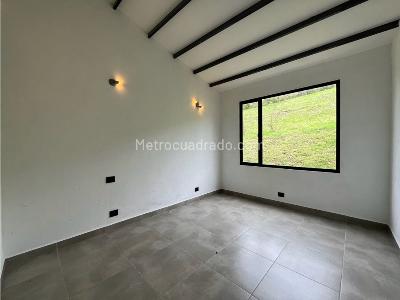 Casa en arriendo en Cabeceras, Rionegro · foto 10 de 13