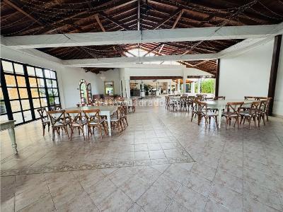 Casa de 5 alcobas en arriendo en Autopista Med Bog, Rionegro, 1464 m² · foto 12 de 20