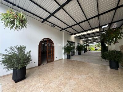 Casa de 5 alcobas en arriendo en Autopista Med Bog, Rionegro, 1464 m² · foto 19 de 20