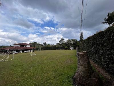Casa de 5 alcobas en arriendo en El Tablazo, Rionegro · foto 4 de 12