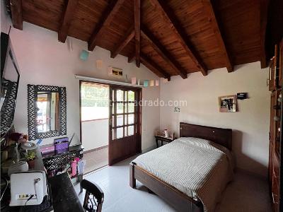 Casa de 5 alcobas en arriendo en El Tablazo, Rionegro · foto 6 de 12