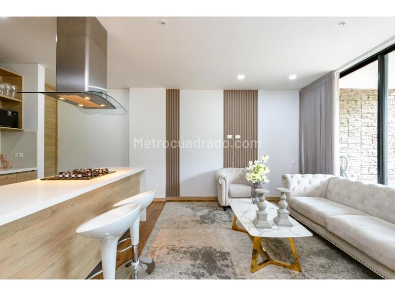 2BR Apartment in Escobero (102 m²)