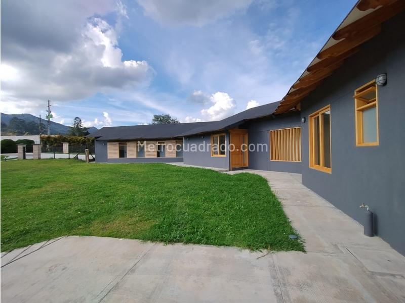 3BR House in El Tablazo (850 m²) - 2