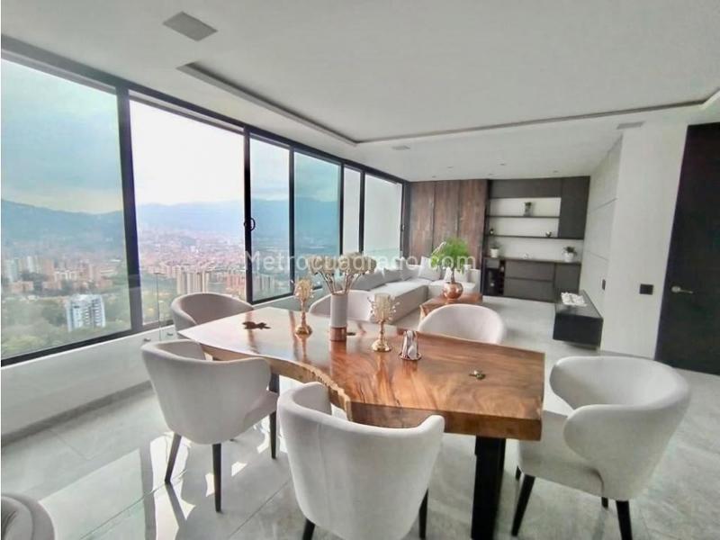 Furnished 4BR Apartment in Poblado San Lucas - 3