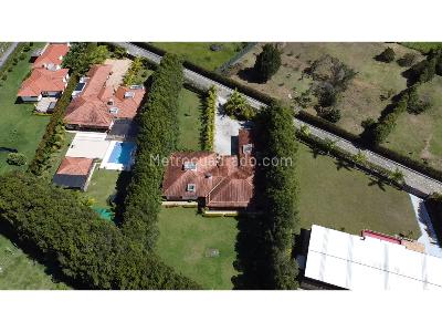 Casa de 3 alcobas en venta en Llanogrande, Rionegro · foto 18 de 20