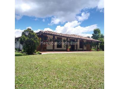 Casa de 3 alcobas en venta en Alcala, Envigado · foto 14 de 20