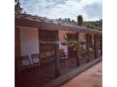 Casa de 3 alcobas en venta en Alcala, Envigado · foto 15 de 20