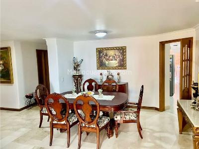Apartamento en venta en Laureles, Medellín · foto 4 de 19