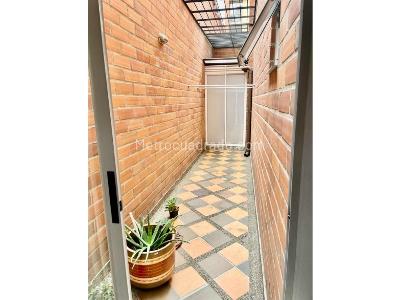 Apartamento en venta en Laureles, Medellín · foto 14 de 19