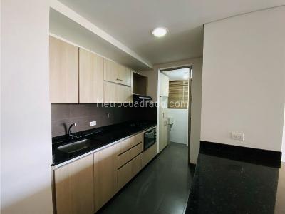 Apartamento de 2 alcobas en venta en Llanogrande, Rionegro, 900 m² · foto 9 de 19