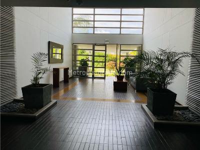 Apartamento de 2 alcobas en venta en Llanogrande, Rionegro, 900 m² · foto 15 de 19