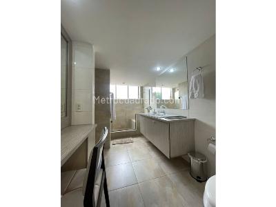 Apartamento en venta en El Poblado, Medellín · foto 19 de 20