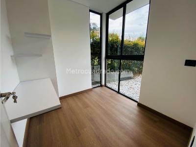 Casa de 4 alcobas en venta en Rionegro, Rionegro, 215 m² · foto 4 de 19