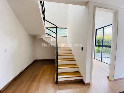 Casa de 4 alcobas en venta en Rionegro, Rionegro, 215 m² · foto 8 de 19