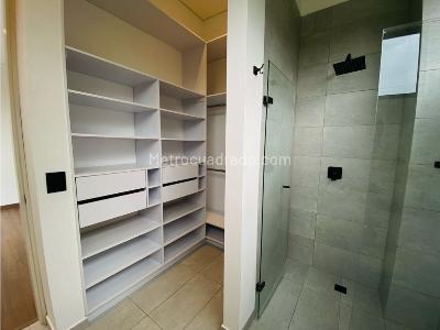 Casa de 4 alcobas en venta en Rionegro, Rionegro, 215 m² · foto 11 de 19