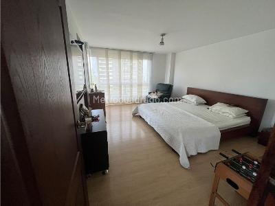 Apartamento de 4 alcobas en venta en El Poblado, Medellín, 200 m² · foto 12 de 17