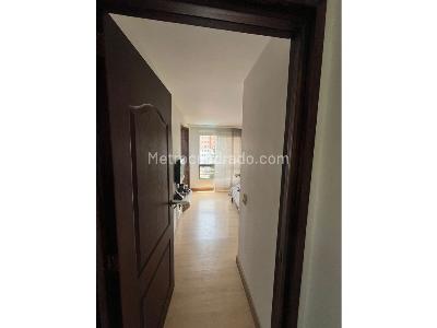 Apartamento de 4 alcobas en venta en El Poblado, Medellín, 200 m² · foto 14 de 17