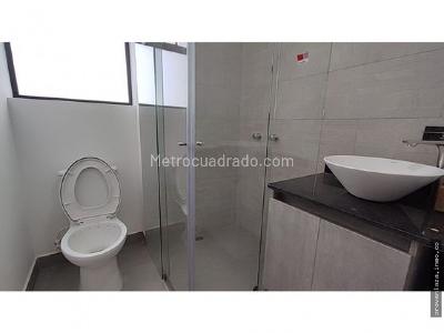 Casa de 3 alcobas en venta en Barrio Blanco, Rionegro, 225 m² · foto 8 de 19