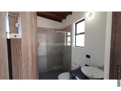 Casa de 3 alcobas en venta en Barrio Blanco, Rionegro, 225 m² · foto 10 de 19
