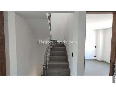 Casa de 3 alcobas en venta en Barrio Blanco, Rionegro, 225 m² · foto 15 de 19