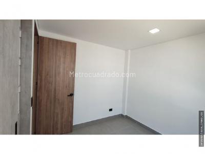 Casa de 3 alcobas en venta en Barrio Blanco, Rionegro, 225 m² · foto 16 de 19
