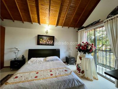 Casa de 3 alcobas en venta en San Antonia De Pereira, Rionegro, 138 m² · foto 3 de 14