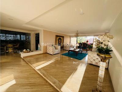 Apartamento de 4 alcobas en venta en El Poblado, Medellín, 425 m² · foto 8 de 20