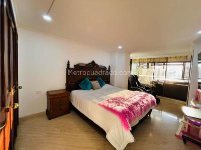 Apartamento de 4 alcobas en venta en El Poblado, Medellín, 425 m² · foto 16 de 20