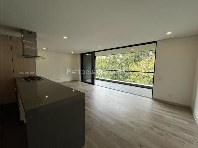 Apartamento de 2 alcobas en venta en El Poblado, Medellín, 104 m² · foto 9 de 20