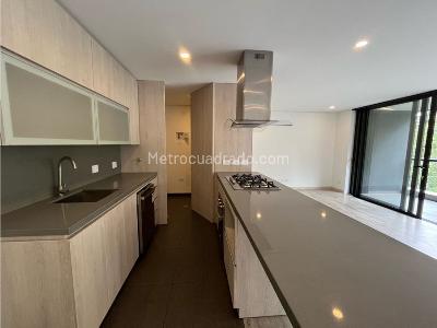 Apartamento de 2 alcobas en venta en El Poblado, Medellín, 104 m² · foto 20 de 20
