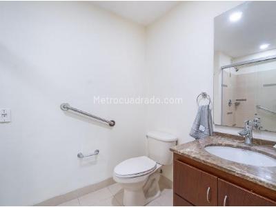 Apartamento en venta en El Poblado, Medellín · foto 4 de 6