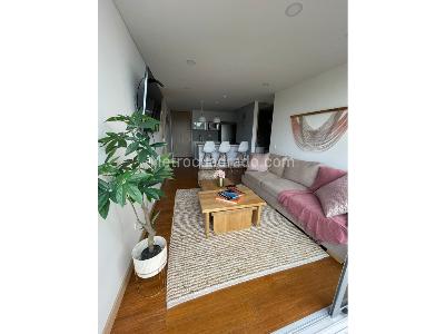 Apartamento de 2 alcobas en arriendo en El Poblado, Medellín, 72 m² · foto 2 de 20