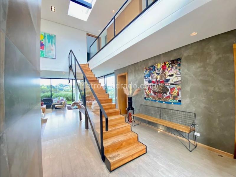 Casa de 4 Alcobas en La Esperanza, Alto de Las Palmas - 7