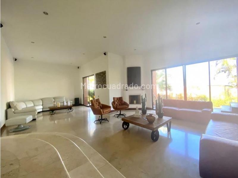 Espectacular Casa de 4 Alcobas en Medellín - 4