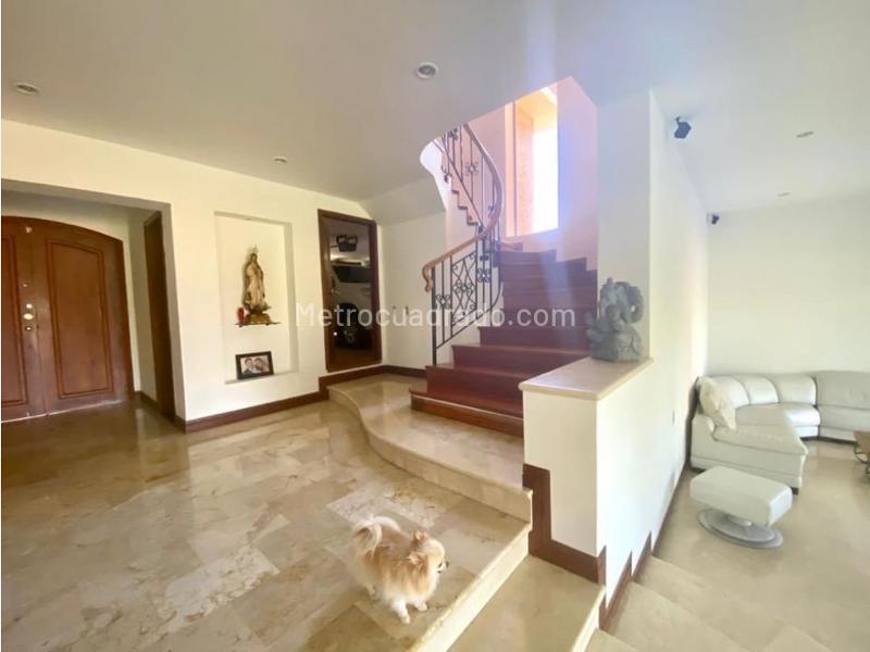 Espectacular Casa de 4 Alcobas en Medellín - 6