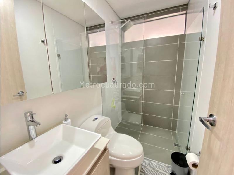 Apartamento Nuevo de 3 Alcobas en Envigado con Piscina - 9