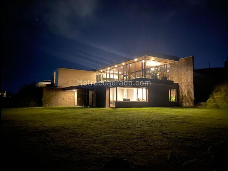 Casa encantadora de 3 alcobas con jardín en Rionegro - 4