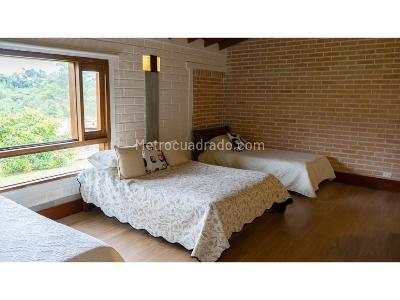 Casa de 5 alcobas en venta en Llanogrande, Rionegro · foto 12 de 20