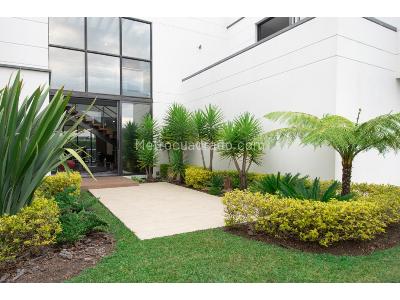 Casa de 5 alcobas en venta en Llanogrande, Rionegro · foto 18 de 20