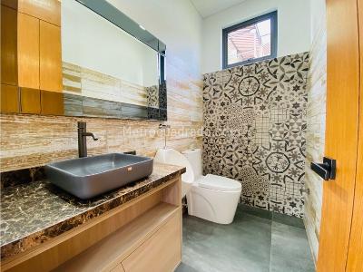 Casa de 4 alcobas en venta en Via San Antonio La Ceja, Rionegro, 460 m² · foto 4 de 20