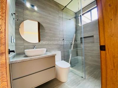 Casa de 4 alcobas en venta en Via San Antonio La Ceja, Rionegro, 460 m² · foto 10 de 20