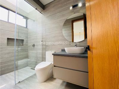 Casa de 4 alcobas en venta en Via San Antonio La Ceja, Rionegro, 460 m² · foto 12 de 20