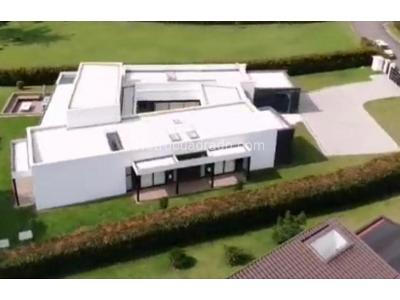 Casa de 4 alcobas en venta en Via Rionegro La Ceja, Rionegro, 517 m² · foto 9 de 9