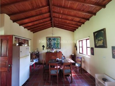 Casa de 4 alcobas en venta en El Tablazo, Rionegro, 300 m² · foto 11 de 15