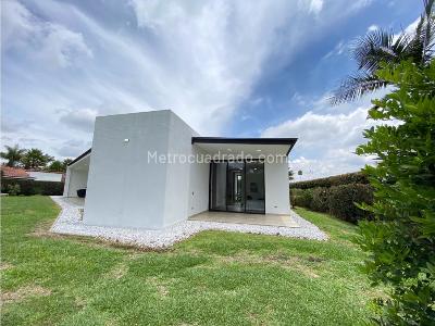 Casa de 4 alcobas en venta en Llanogrande, Rionegro, 423 m² · foto 4 de 20