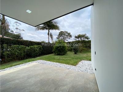 Casa de 4 alcobas en venta en Llanogrande, Rionegro, 423 m² · foto 16 de 20