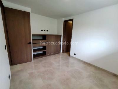 Casa de 5 alcobas en venta en Alto Palmas, Envigado · foto 19 de 20