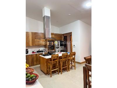 Casa de 4 alcobas en venta en Llanogrande, Rionegro, 360 m² · foto 6 de 20