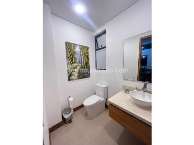 Casa de 4 alcobas en venta en Llanogrande, Rionegro, 360 m² · foto 9 de 20