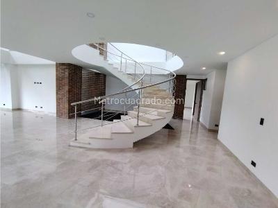 Casa de 5 alcobas en venta en Alto Palmas, Envigado · foto 9 de 20